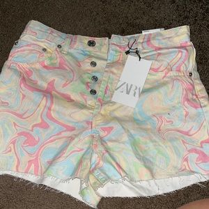 Zara high rise cutoff shorts size 6 rainbow multicolor